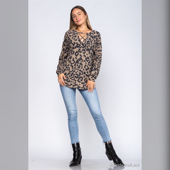 LAST 1️⃣ MOCHA ANIMAL PRINT DOLMAN SLEEVE KNIT TOP - Picture 5 of 5